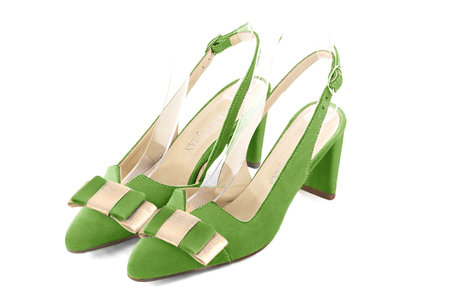 French elegance and refinement for these grass green and gold dress slingback shoes, with a knot, 
                available in many subtle leather and colour combinations. The pretty French spirit of this beautiful pump 
will accompany your steps nicely and comfortably.
To be personalized or not, with your materials and colors.  
                Matching clutches for parties, ceremonies and weddings.   
                You can customize these shoes to perfectly match your tastes or needs, and have a unique model.  
                Choice of leathers, colours, knots and heels. 
                Wide range of materials and shades carefully chosen.  
                Rich collection of flat, low, mid and high heels.  
                Small and large shoe sizes - Florence KOOIJMAN